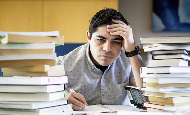 راهکار والدین برای کمک به دانشجویان چیست؟
