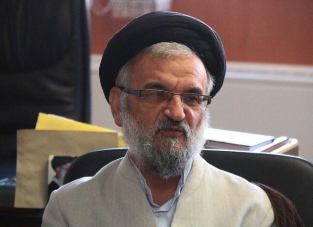 «مهدی نژاد» در بسطام خطبه خواند؛ قدردانی مردم از «رضوی نسب»