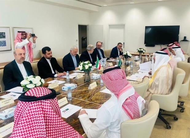 دیدار معاون کنسولی عراقچی با همتای خود در ریاض