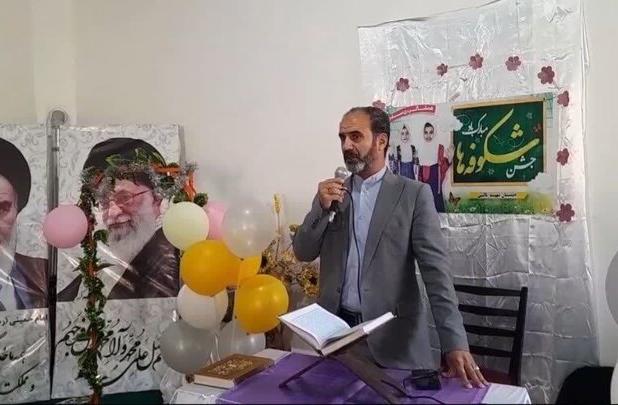 جشن شکوفه ها در شهرستان بردسکن