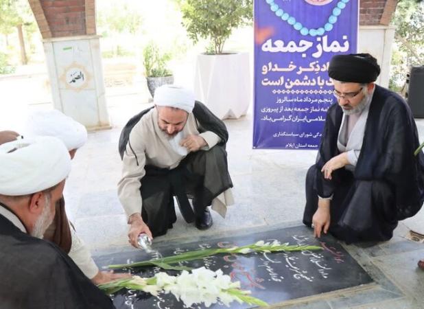 نماز جمعه نمادی از وحدت و همبستگی ملت انقلابی ایران است
