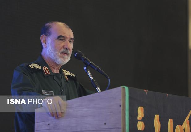 معاون قرارگاه مرکزی خاتم‌الانبیاء:آزادی و عزت امروز ایران حاصل ایستادگی شهدا در مسیر ولایت است