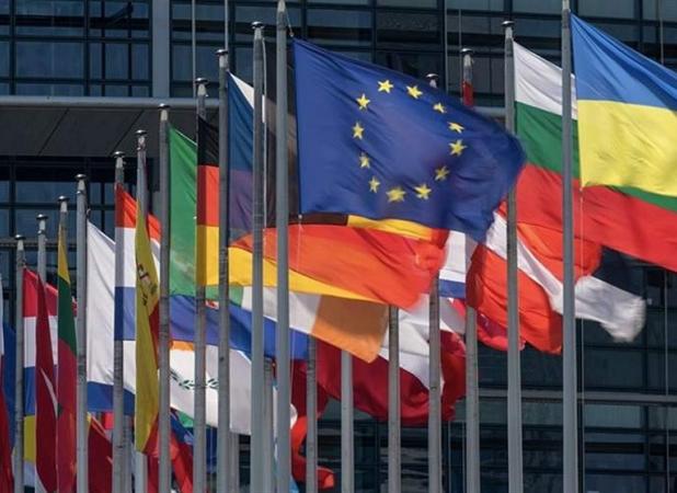 ادامه حمایت مالی و نظامی اروپایی‌ها از اوکراین