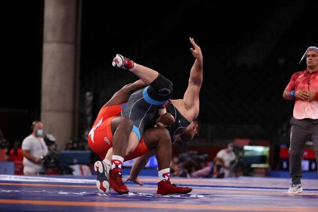 فرنگی‌کاران راه یافته به نیمه نهایی روز نخست مشخص شدند