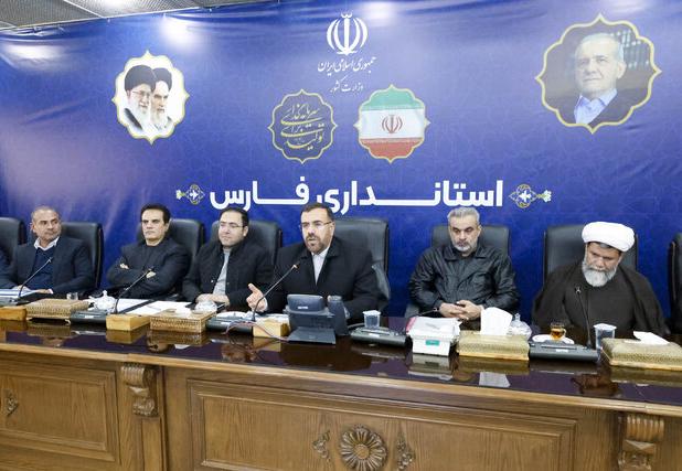 ضرورت تکمیل پروژه‌های نیمه تمام ورزشی در فارس