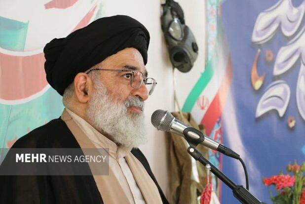 محمودی: باید در هر مدرسه یک ستاد بزرگداشت ۱۳ آبان تشکیل شود