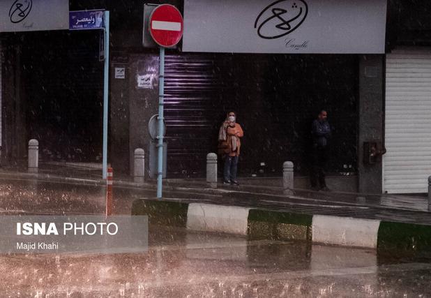 رگبار و رعدوبرق در ۱۹ استان کشور/ افزایش نسبی دما در بیشتر نقاط کشور