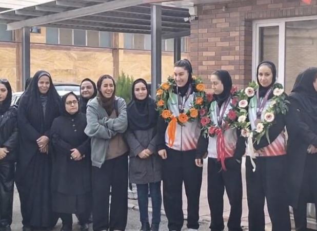 استقبال باشکوه ورامین از دختران کبدی‌کار