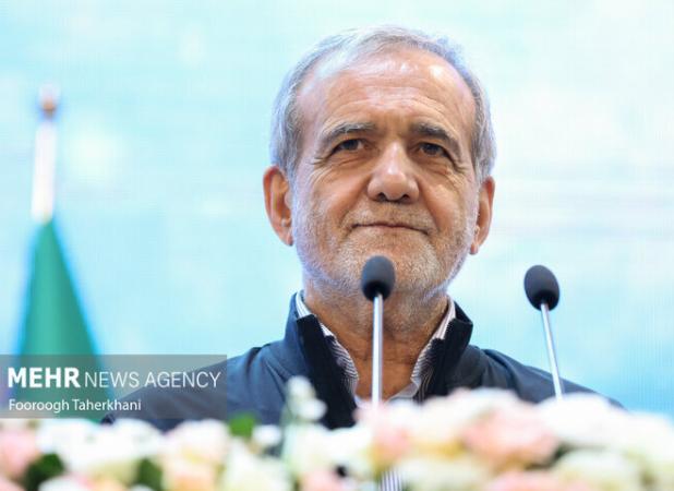 پزشکیان: مدعیان حقوق بشر در حرف انسان، در عمل درنده‌اند
