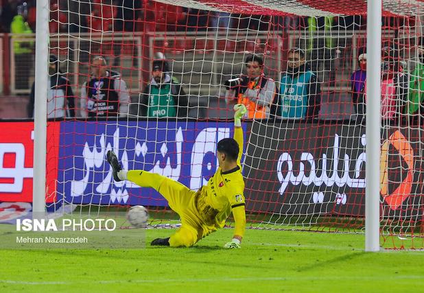 شب یلدایی فوتبال ایران؛ تراکتور کابوس پنالتی پرسپولیس را کامل کرد!