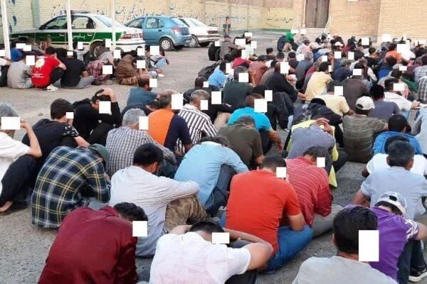 ۱۹۰ معتاد متجاهر در خمینی شهر دستگیر شد