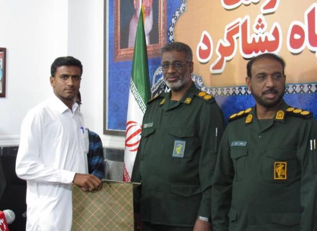 گروه‌های جهادی برتر شهرستان بشاگرد تجلیل شدند