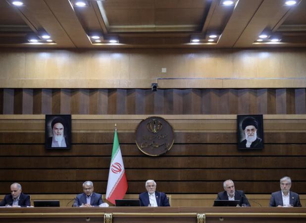 جامعه در پرداخت مالیات نباید احساس ظلم کند
