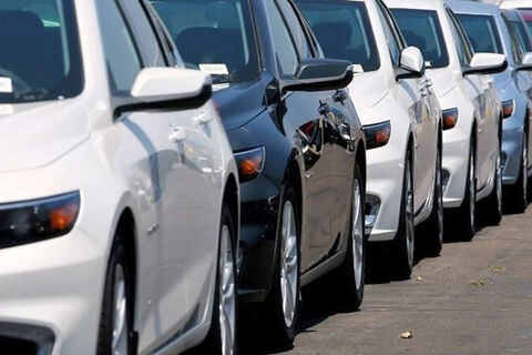 ممنوعیت واردات خودرو؛ سیاستی پرهزینه با دستاوردهای ناچیز