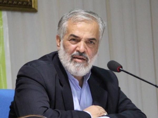 ادعای جنجالی؛ آیت‌الله هاشمی، فائزه را کتک می‌زد!