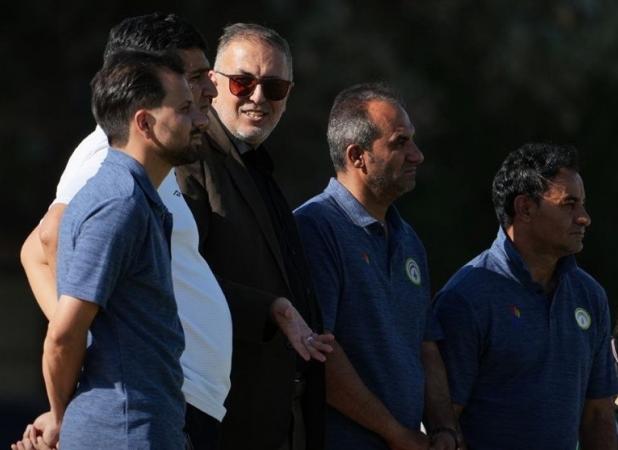 کریمی: برای شکست پرسپولیس به زمین می‌رویم/ می‌خواهیم میزبان تیم ملی باشیم