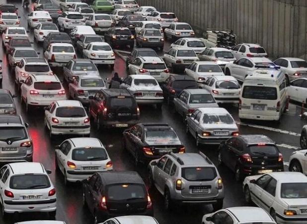 ترافیک سنگین در اتوبان کرج