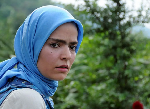 گلرخ سریال از یاد رفته در جشن تولد ۴۴سالگی‌اش