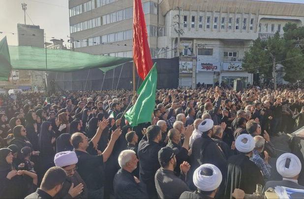 حضور پرشور بانوان در تاسوعای حسینی در ایلام