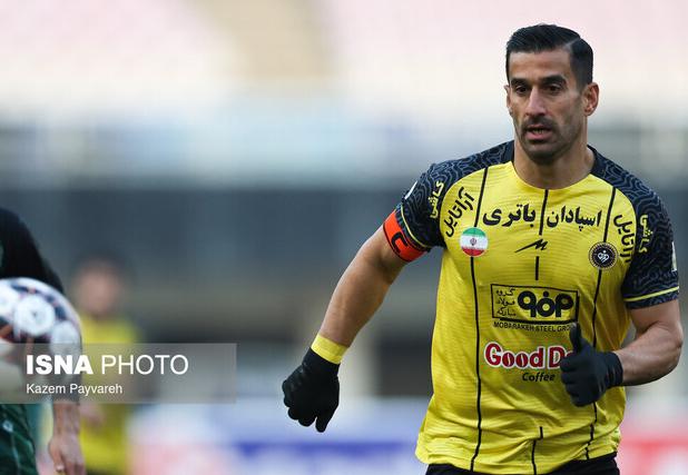 کاپیتان سپاهان: مقابل خیبر تمرکز لازم را نداشتیم و ۳ گل را با اشتباهات خودمان تقدیم کردیم