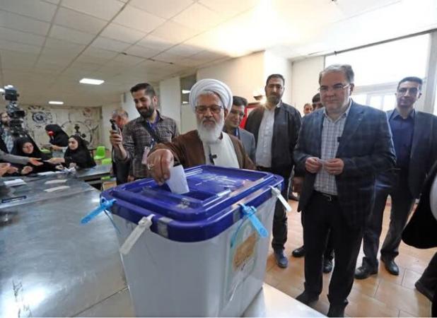 روند رای گیری چهاردهین دوره انتخابات ریاست جمهوری در زنجان آغازشد