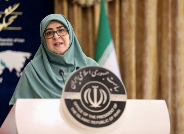 مهاجرانی: هیچ تغییری در میزان و نرخ بنزین سهمیه‌ای ایجاد نمی‌شود