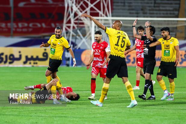 داور دیدار حساس پرسپولیس و سپاهان مشخص شد