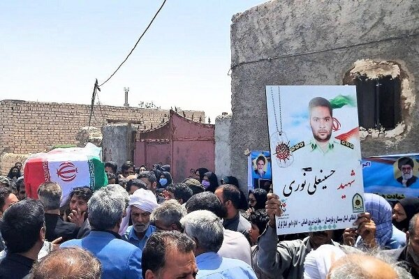 برگزاری مراسم تشییع شهید حادثه تروریستی دادگستری زاهدان در زابل