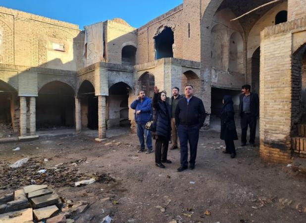 بازارقلعه محمود کرمان با مشارکت میراث فرهنگی و شهرداری ساماندهی می شود