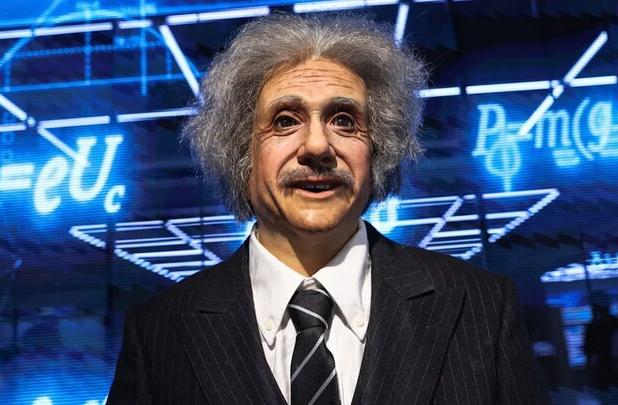یک روبات فروشی در چین افتتاح شد