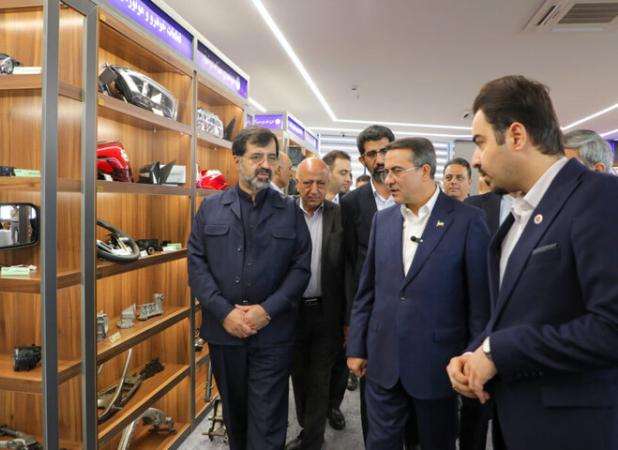 ایجاد فضای نمایشگاهی یکپارچه، رونق کسب‌وکارهای قم را تقویت می‌کند
