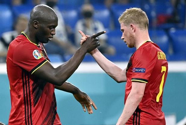 سرمربی بلژیک: مصدومیت دی‌بروینه و لوکاکو به سود ماست