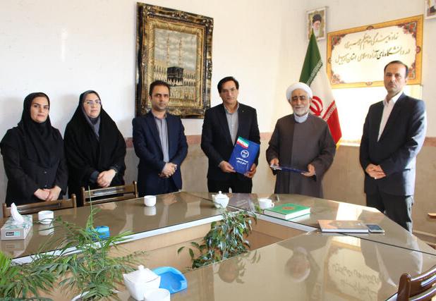 تفاهم‌نامه مشترک جهاد دانشگاهی و نهاد رهبری دانشگاه آزاد اردبیل امضا شد