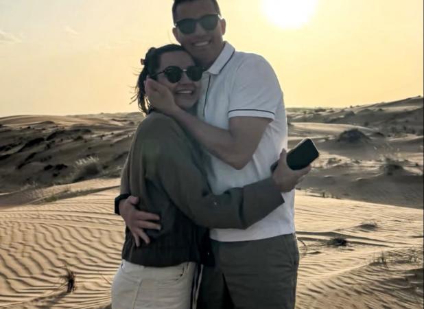 سرمربی پرسپولیس با خانواده به دبی رفت