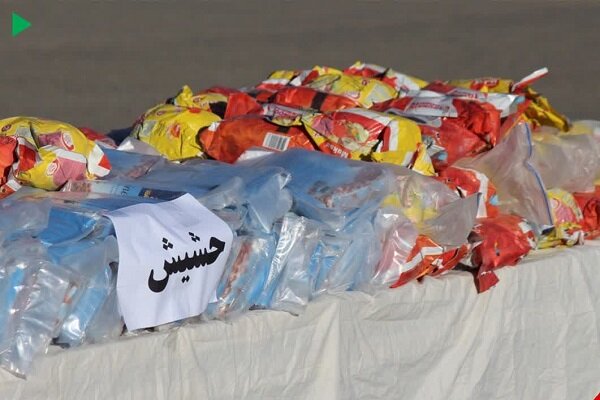 ۲۵ کیلو حشیش درنائین کشف شد