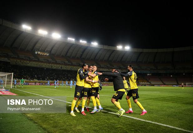 جدول لیگ برتر در پایان نیم فصل نخست/ صف سپاهان، پرسپولیس و استقلال در صدر