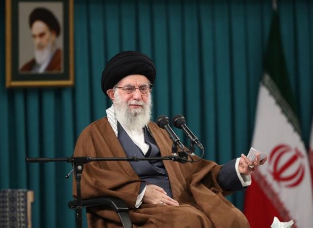 پیام رهبرانقلاب به اولین جشنواره ملی سرود فجر