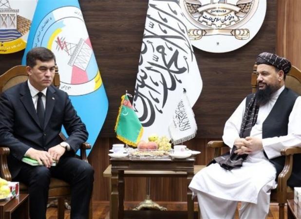 گفتگوی مقامات طالبان و ترکمنستان درباره انتقال هزار مگاوات برق به کابل