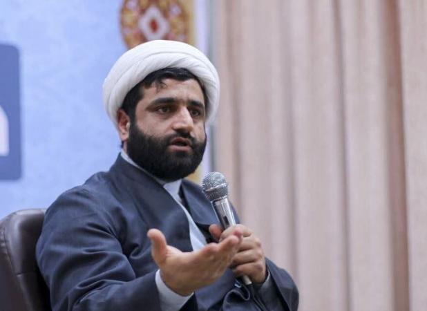 آگاه‌سازی و مطالبه‌گری مردمی، عامل حیاتی در تصمیمات فضای مجازی است