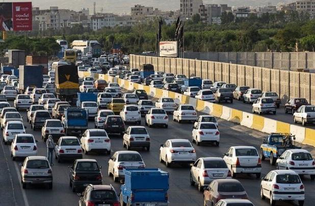 ترافیک سنگین در آزادراه تهران - کرج – قزوین و برعکس