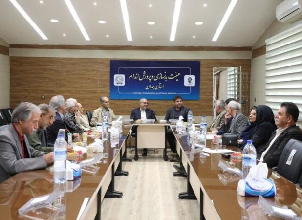 هم‌اندیشی برای توسعه ورزش همدان؛ پیشکسوتان با مسئولان دیدار کردند
