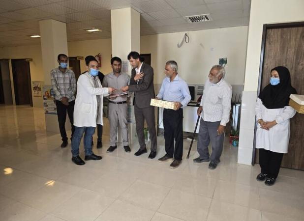 تجلیل از پرستاران در آئین بزرگداشت میلاد حضرت زینب (س) در بخش بمانی