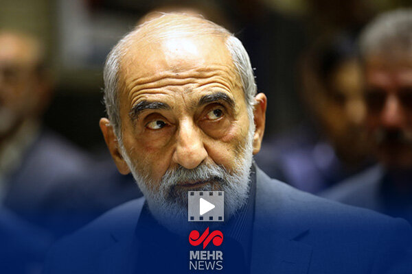 شریعتمداری: در انتقام نباید پایگاه‌های آمریکا نادیده گرفته شود