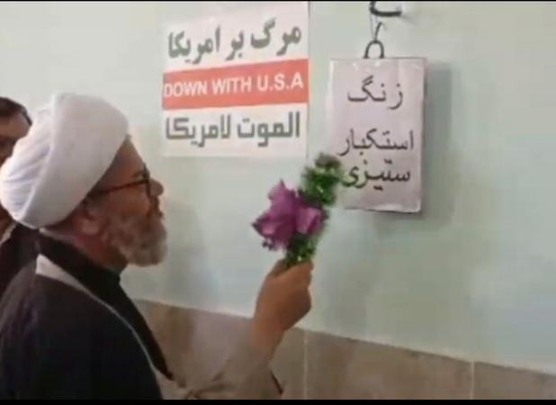 طنین زنگ استکبارستیزی در دامغان