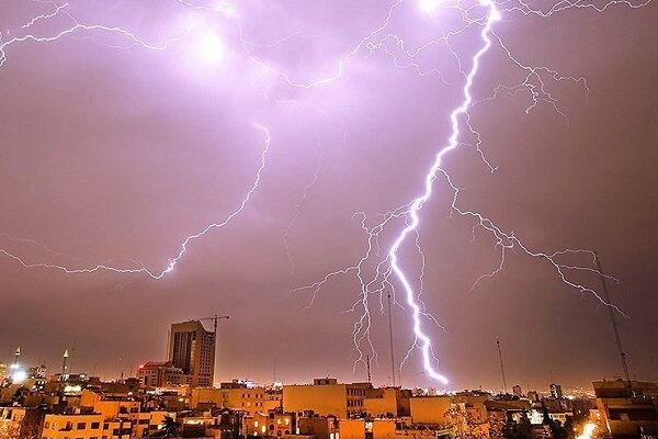 رگبار و رعدوبرق شدید ۴ استان را فرا می‌گیرد