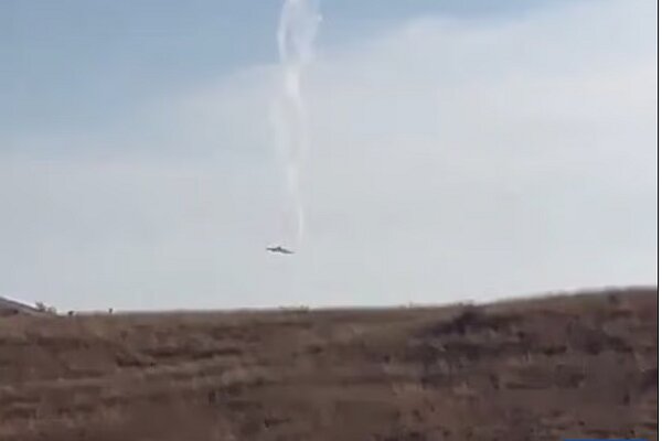 سقوط هواپیمای نظامی ترکیه+ فیلم