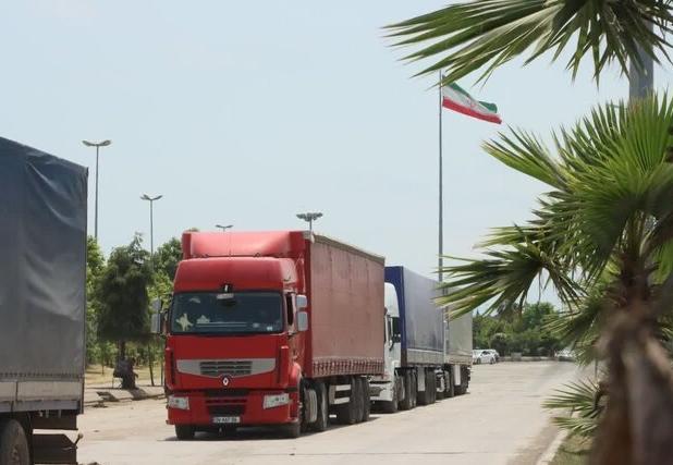 افزایش ۴ درصدی صادرات از مرز آستارا