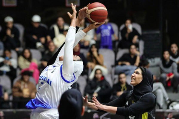 استقلال مدافع قهرمانی لیگ بسکتبال زنان را شکست داد