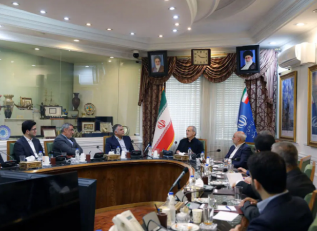 پزشکیان: به هیچ‌وجه زیر بار زور و قلدری نمی‌رویم