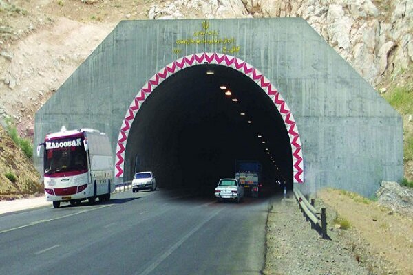 بازگشایی کامل تونل رخ در محور شهرکرد – اصفهان